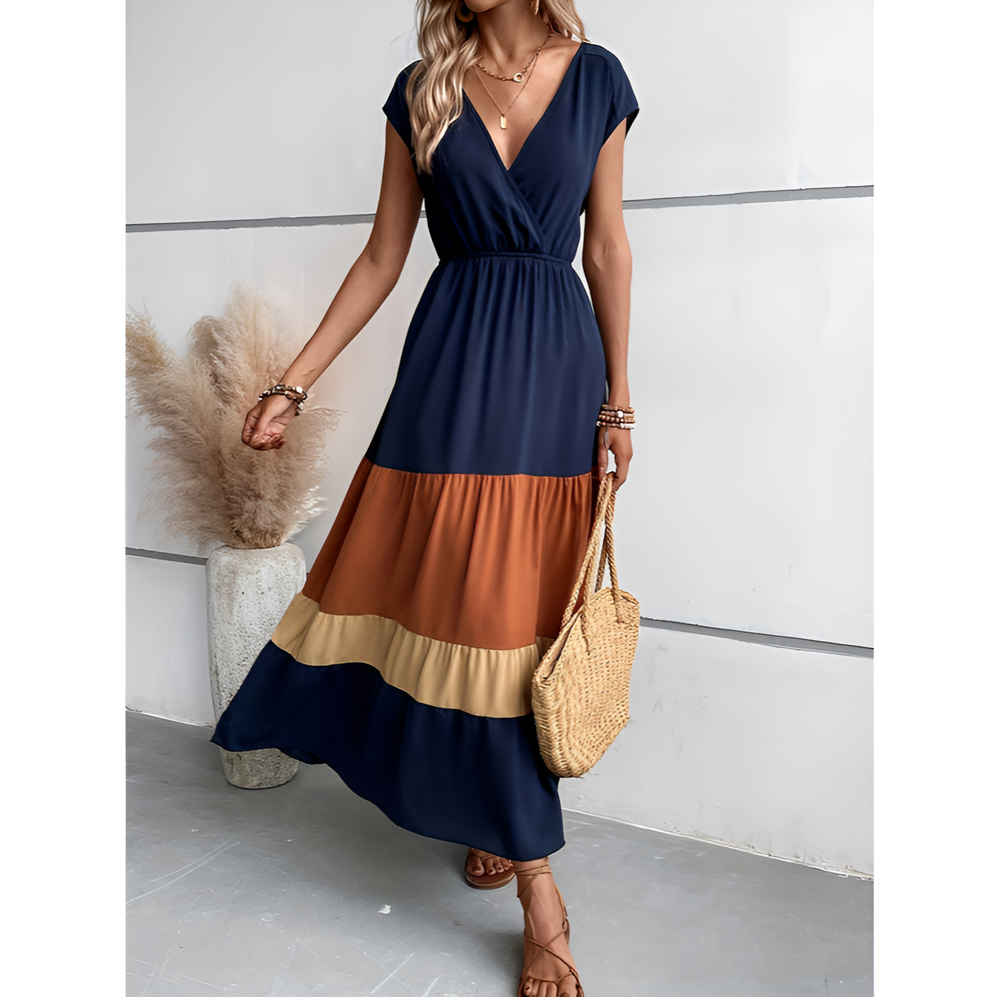 Maxikjole til damer - Dyb V hals - Elegant A linje - Sommerstil