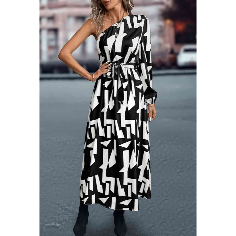 Kvindekjole – One Shoulder-design – Elegant pasform – Ikke-gennemsigtigt stof