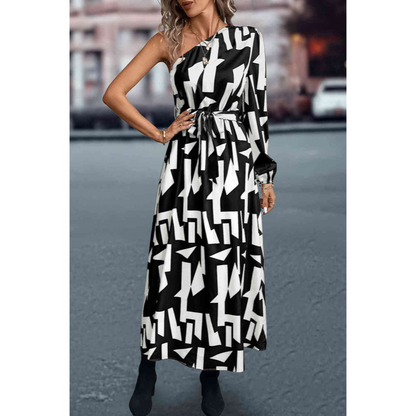 Kvindekjole – One Shoulder-design – Elegant pasform – Ikke-gennemsigtigt stof