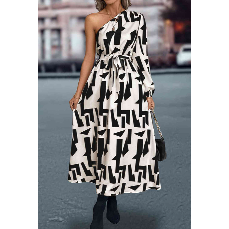 Kvindekjole – One Shoulder-design – Elegant pasform – Ikke-gennemsigtigt stof