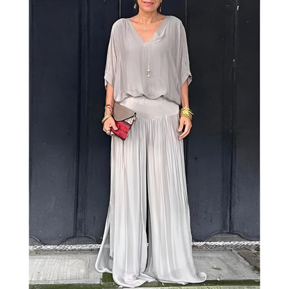 Kvindesæt – Bohemian stil – Brede ærmer – Bluse med V-hals