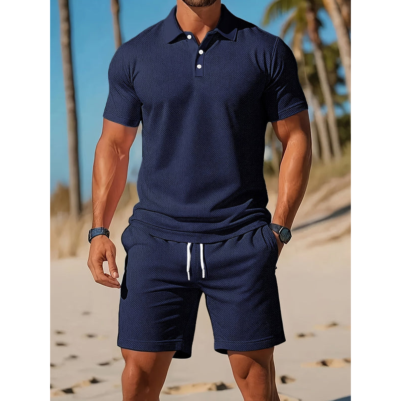 Herreoutfit – Åndbar poloshirt – Matchende shorts – Letvægts mesh-stof