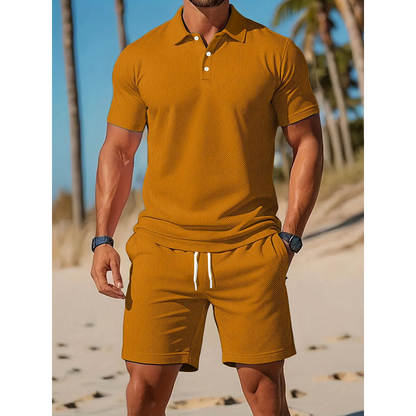 Herreoutfit – Åndbar poloshirt – Matchende shorts – Letvægts mesh-stof