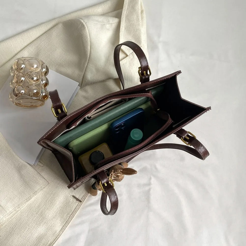 Elegant Håndtaske – Perfekt til Enhver Anledning